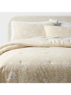 NEW! Threshold - Floral Paisley, Casual Reversible Comforter Set, KING, Neutral